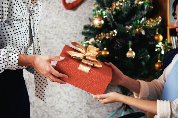 ¿Regalos corporativos por fiestas de fin de año?